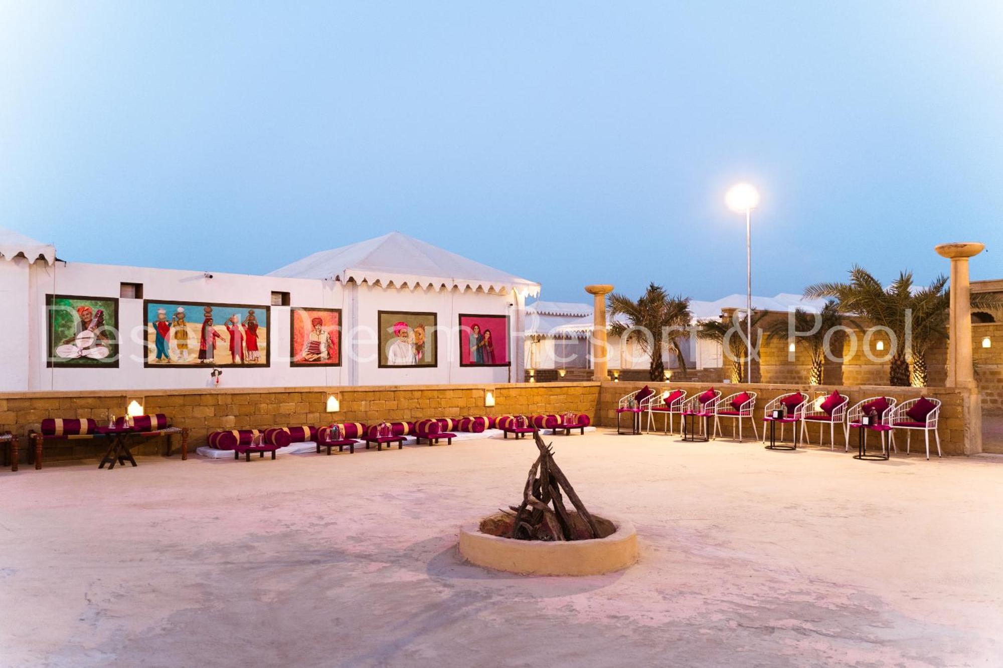 Desert Dream Royal Camp & Pool جيلسامر المظهر الخارجي الصورة
